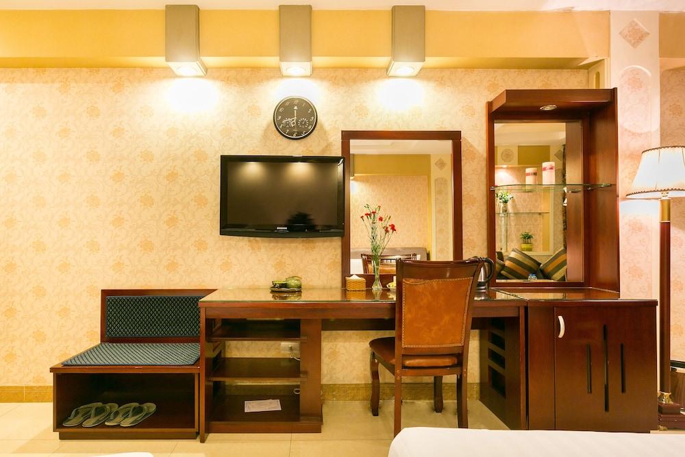 Boutique La Paix Sài Gòn Khách sạn 2*